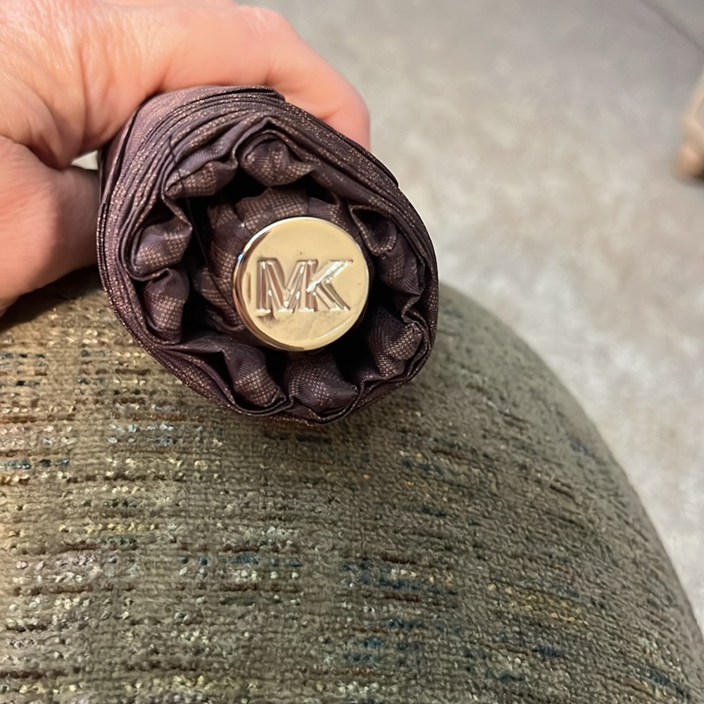 Michael Kors Chocolate Brown Umbrella - Picture 4 of 6